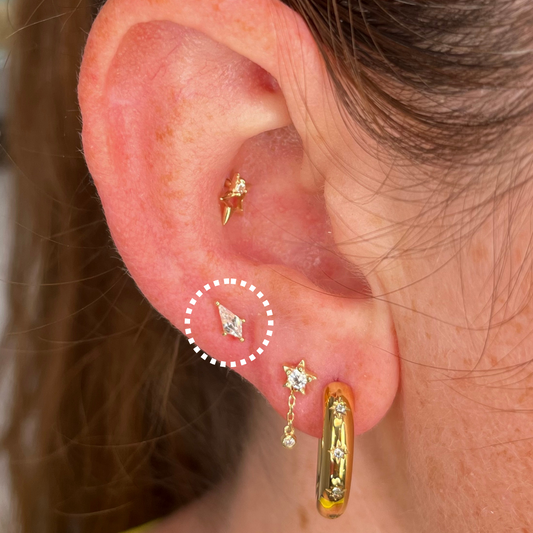 Starlight – Kite Cut Cubic Zirconia Threadless Flat Back Stud