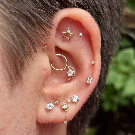 April - Threadless Flatback Stud