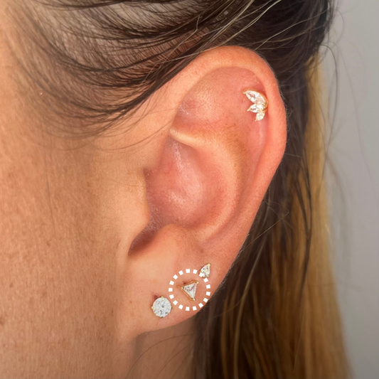 Sight – Triangle Cubic Zirconia Threadless Flat Back Stud