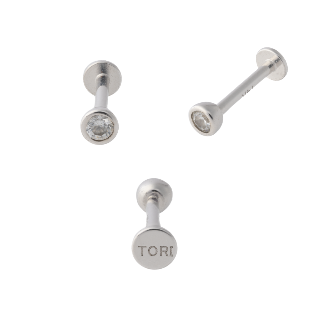 Minimalist Bezel in White Gold – Threadless Flatback Stud