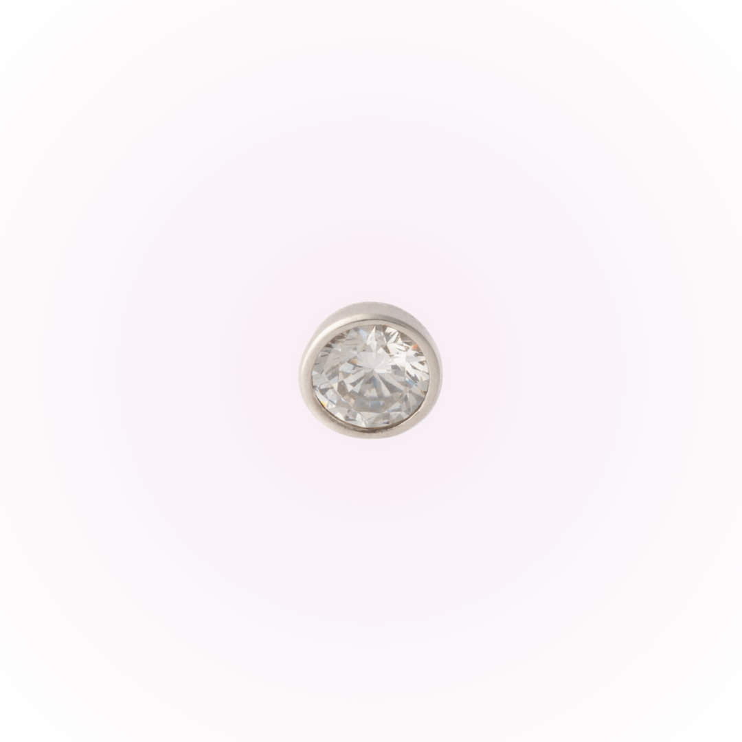 Bisel minimalista en oro blanco – Tornillo plano sin rosca