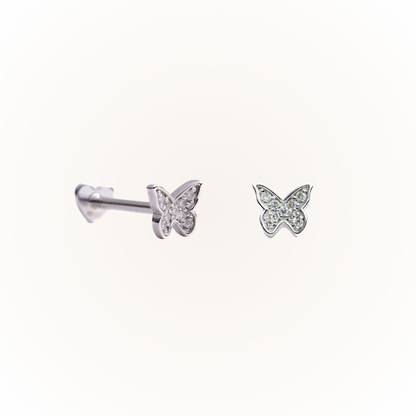 Metamorfosis en oro blanco - Pendiente de rosca plana con diamante