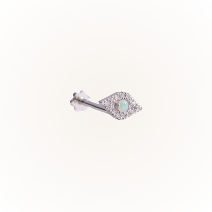 Cuidado con el oro blanco: pendiente de rosca plana con diamante.
