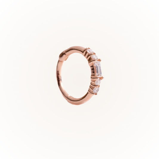 Style in Rose Gold - Diamond Seamless Hinged Hoop