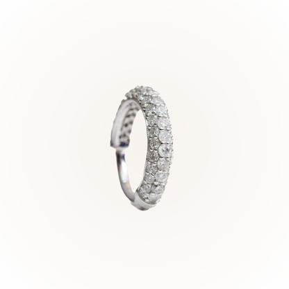 Eterno en oro blanco - Aro articulado sin costuras con diamantes