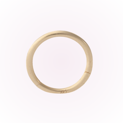 Pendientes de aro minimalistas con bisagra en oro amarillo – Pendientes de aro con bisagra sin costuras